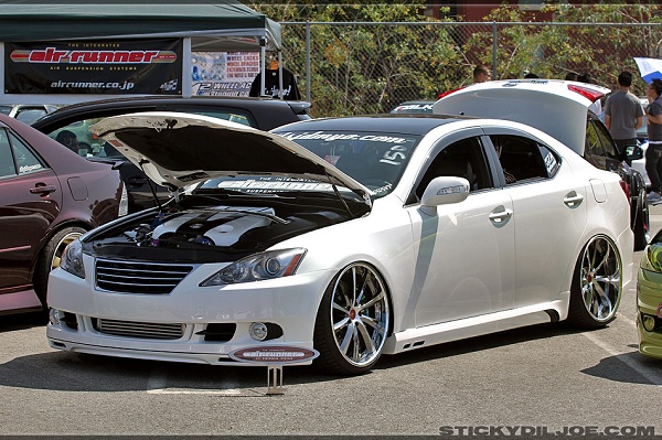 vip-lexus-is-front.jpg