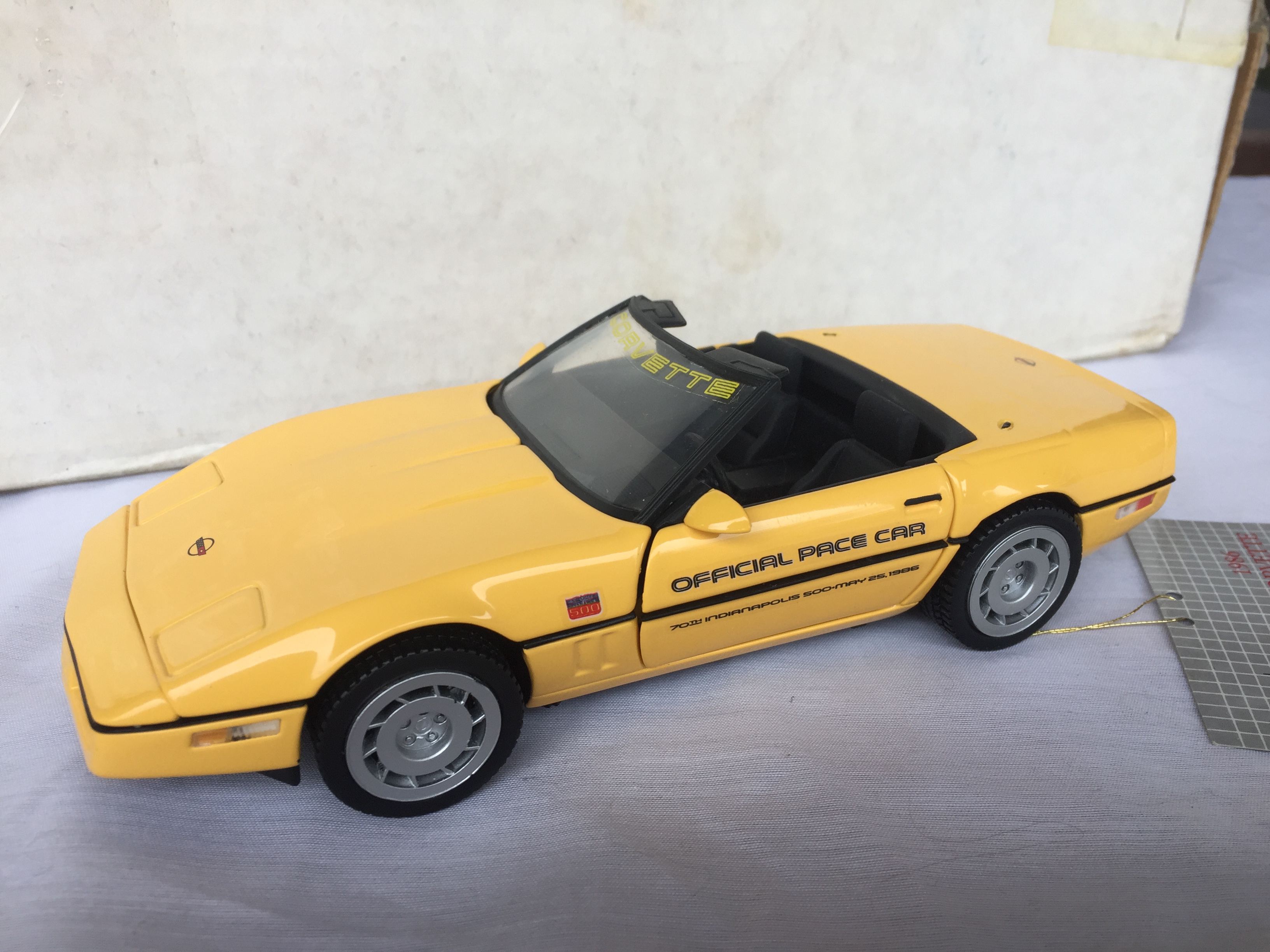 1986?Chevrolet Corvette Indy 500?Pace Carデカール&ストライプキット
