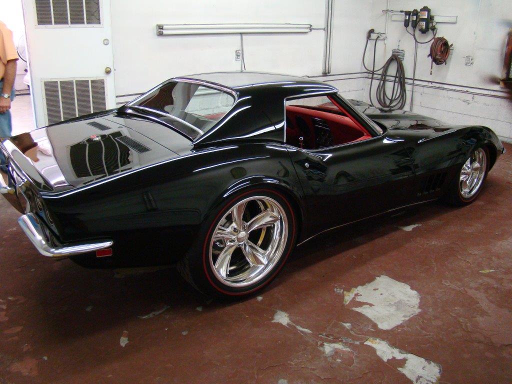 Any Black Vettes With Red Interior Corvetteforum