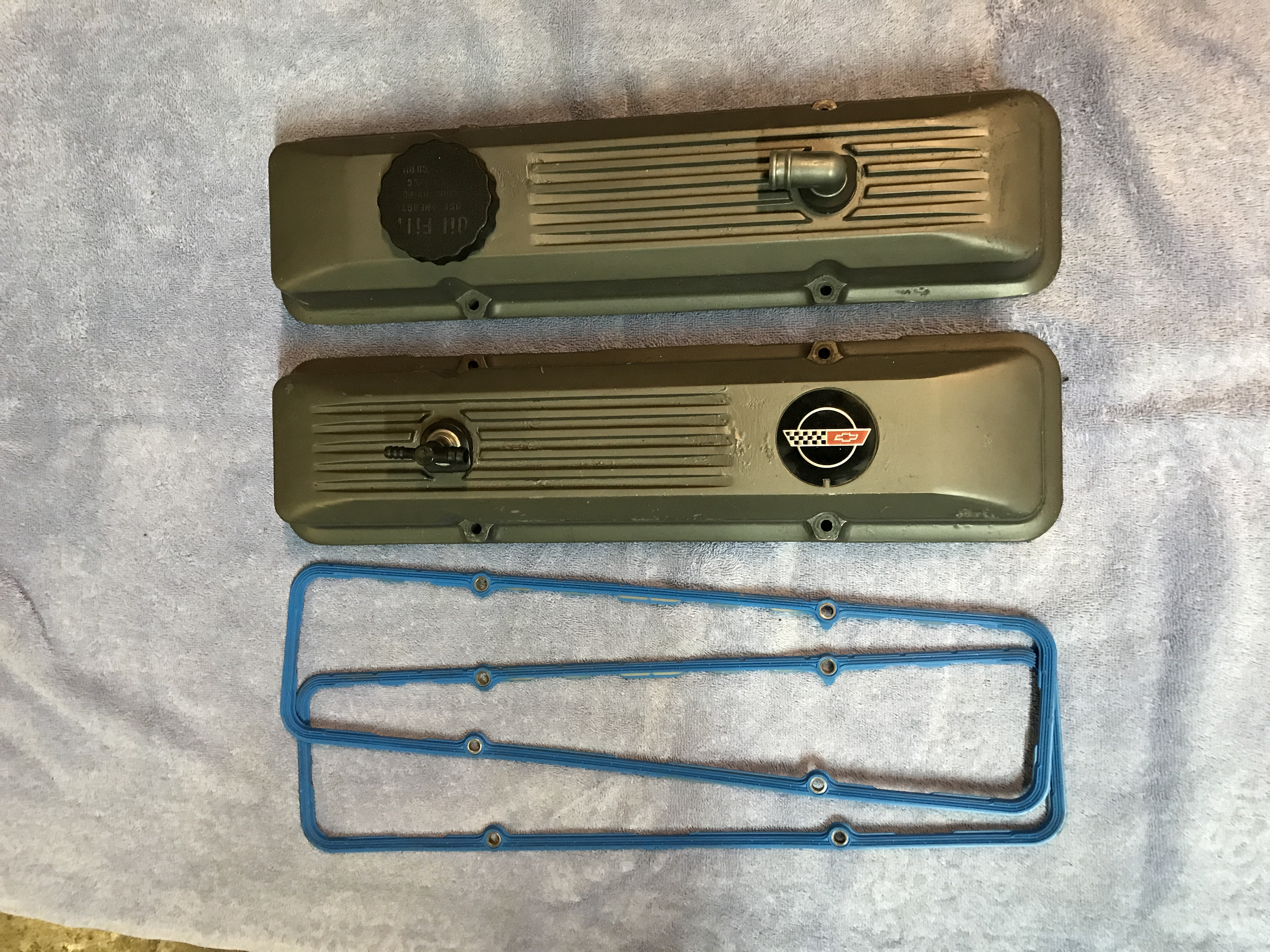 1984 corvette valve covers