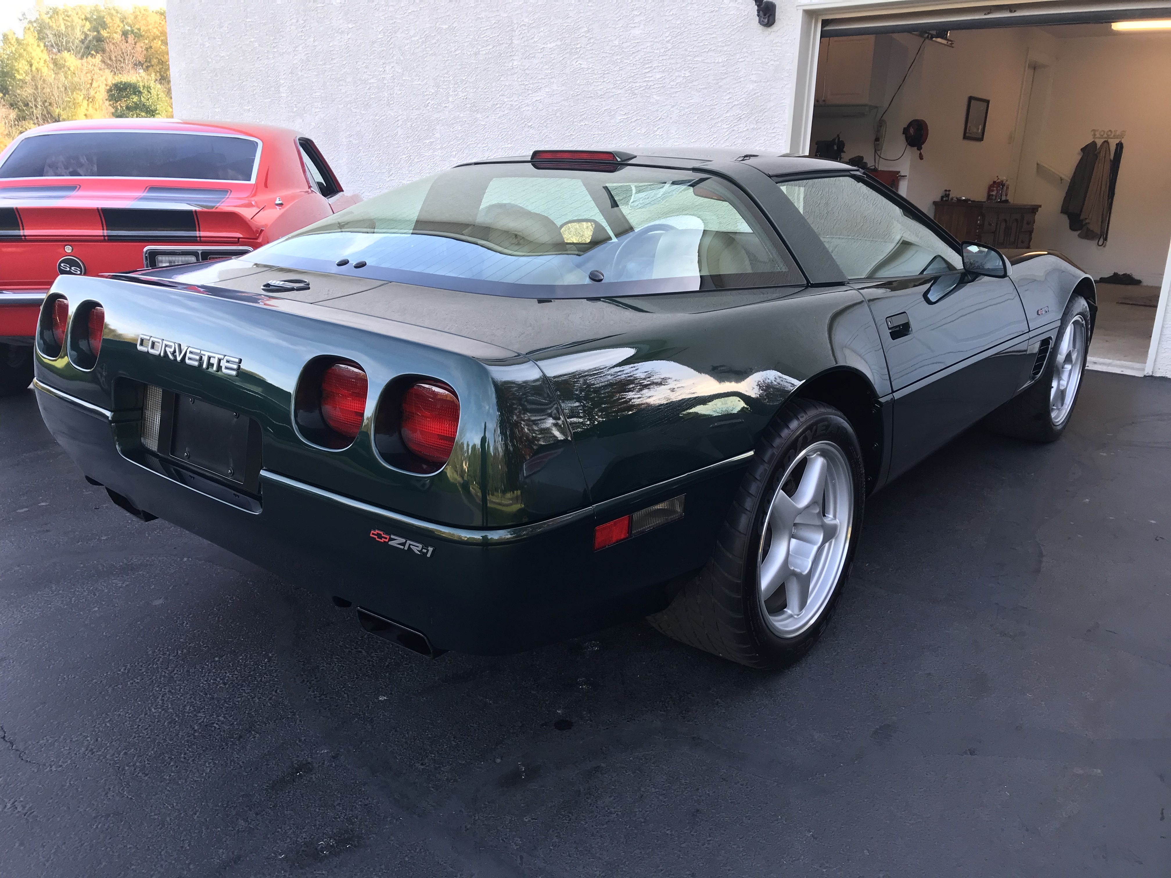New Owner To A 1995 Zr1 Admiral Blue Light Gray Interior