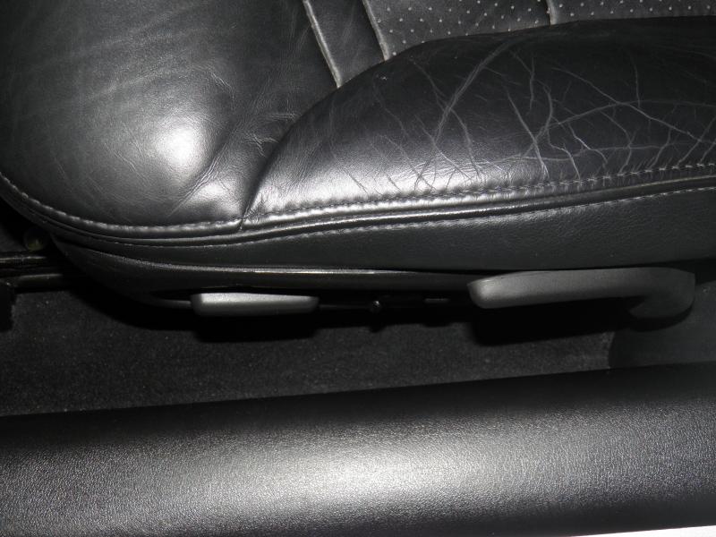 https://www.corvetteforum.com/forums/attachments/c5-general/47842307d1416539324-my-c5-seat-foam-repair-job-with-pictures-seat4.jpg