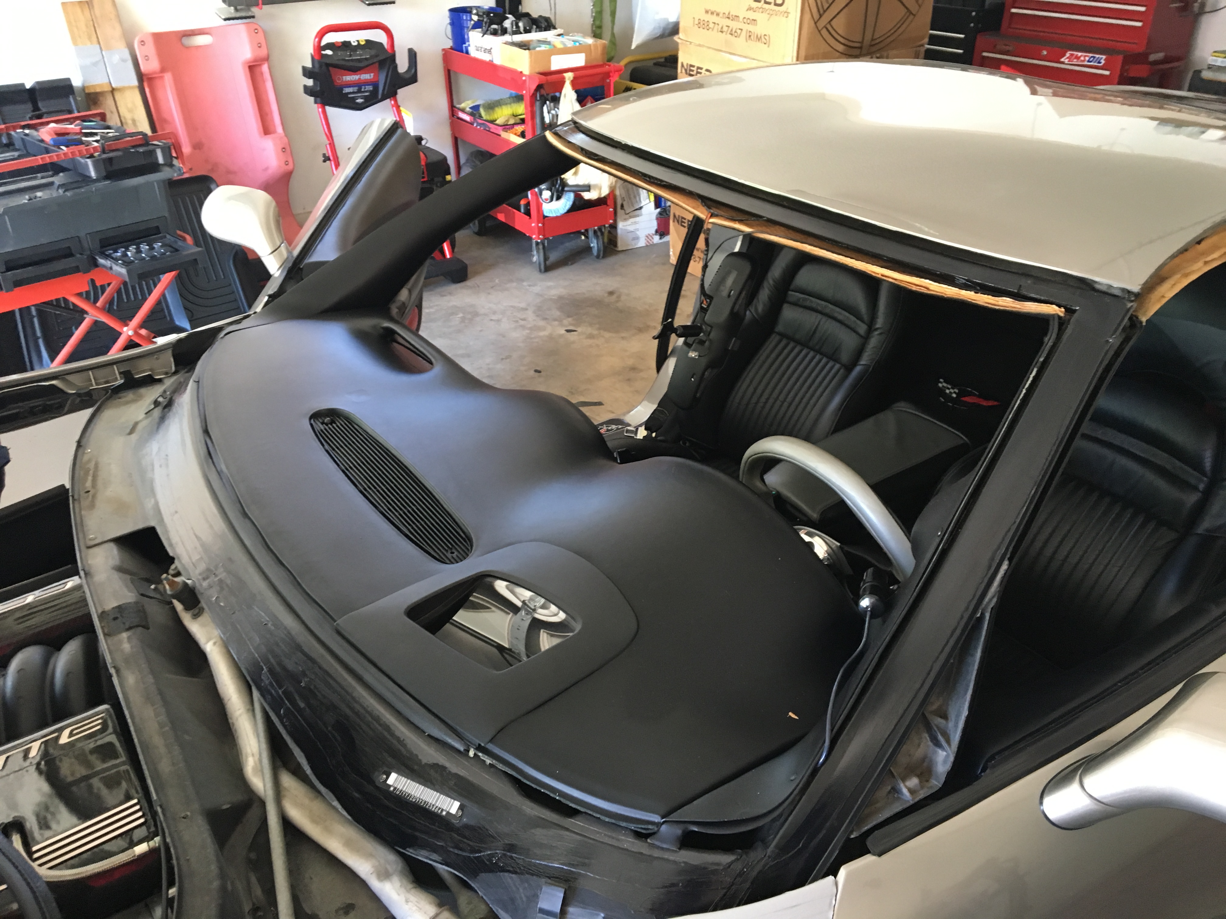 c5 corvette windshield