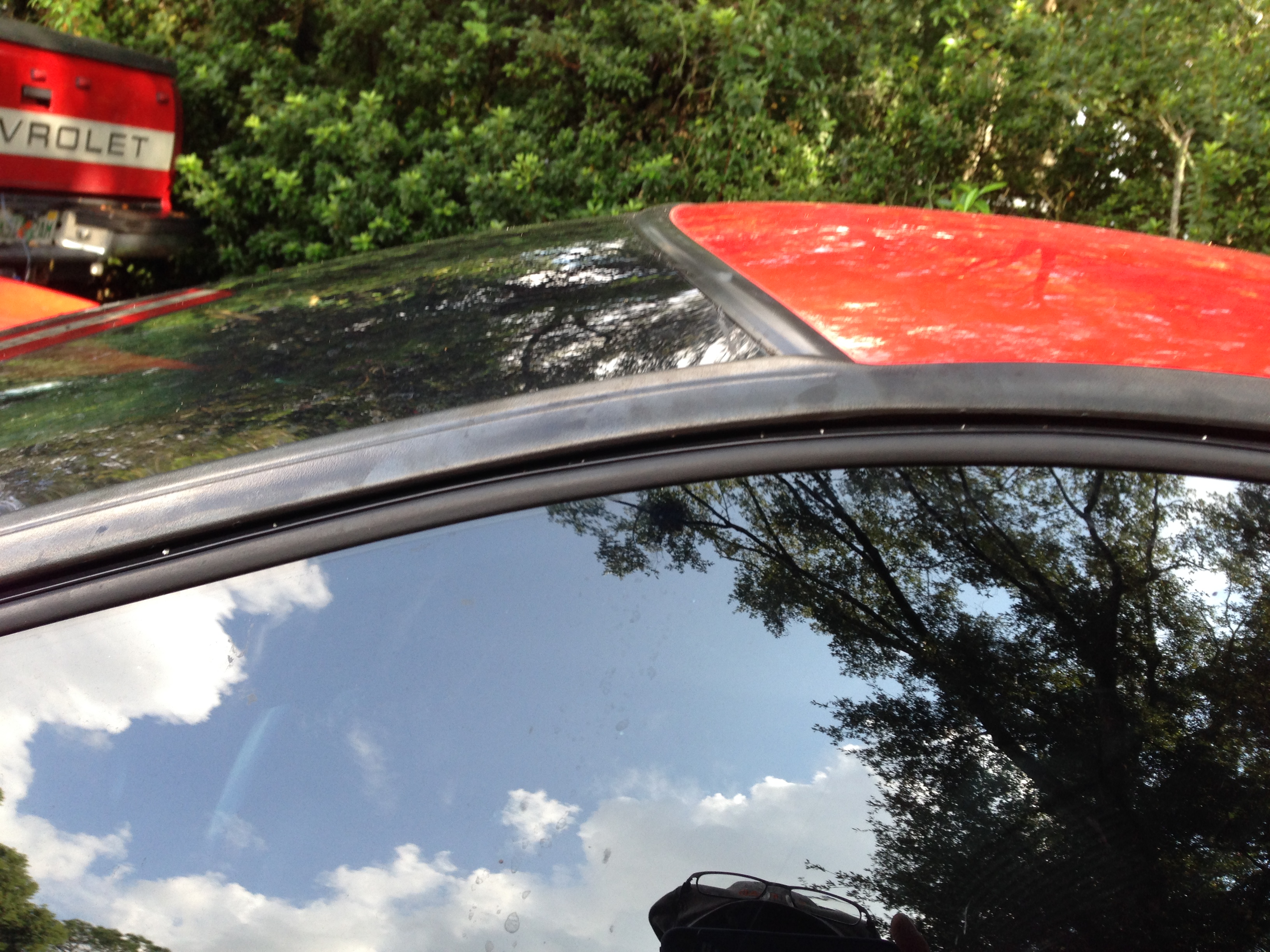 c5 corvette windshield