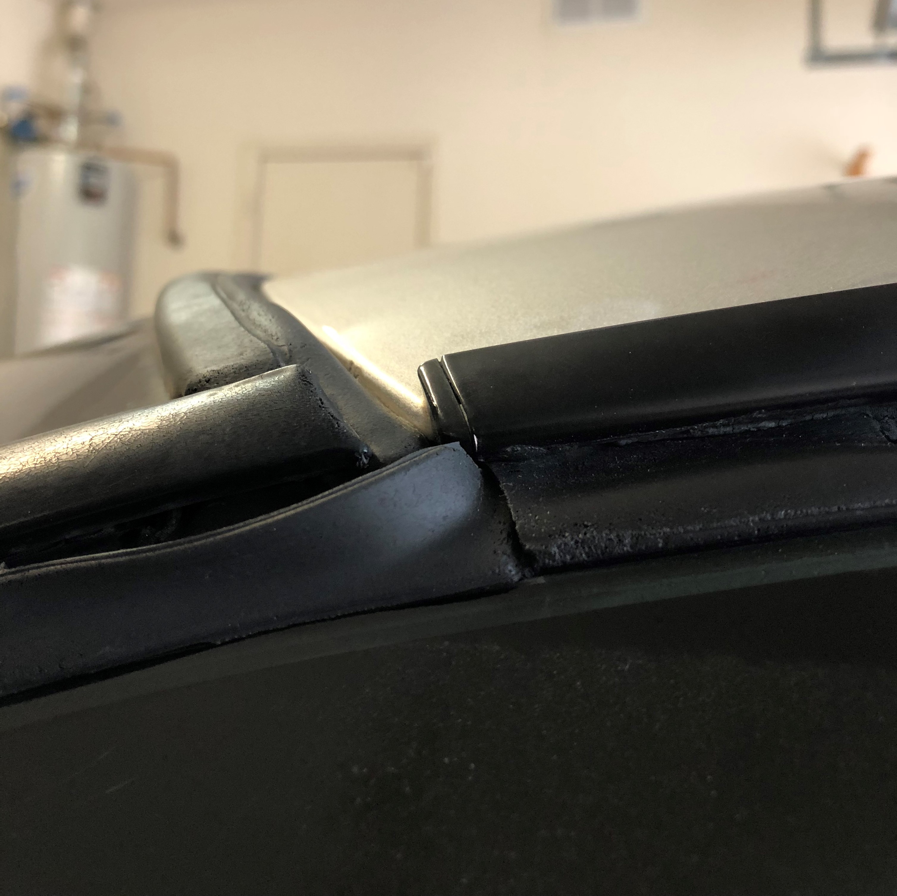 c5 corvette targa top weatherstripping replacement