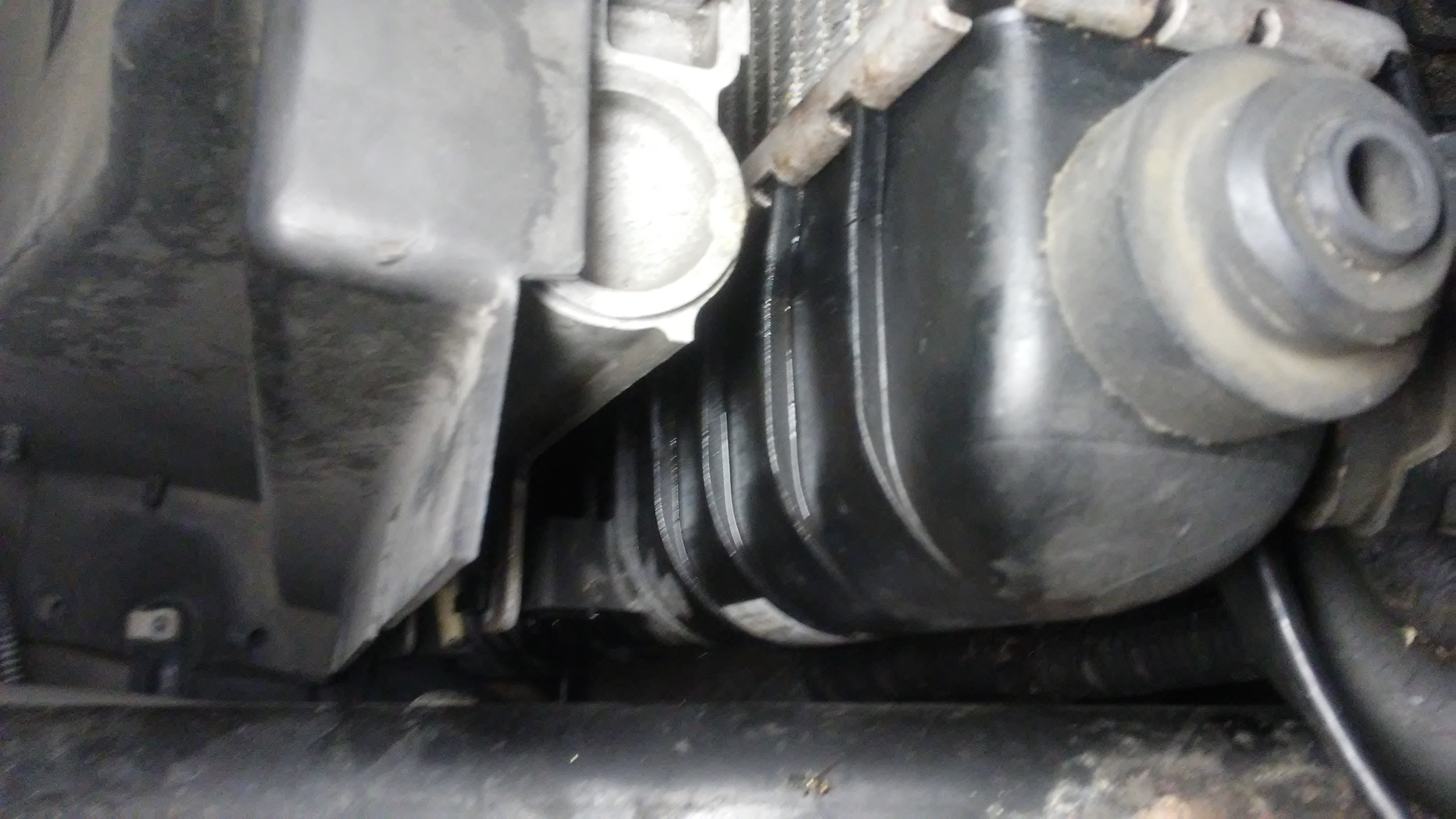 Has anyone ever seen a radiator leak like this?? CorvetteForum