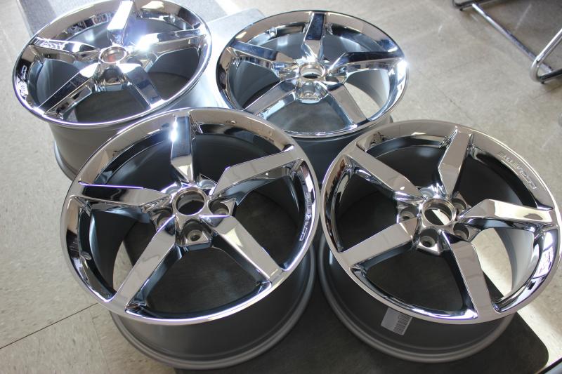 GM OEM C7 and Z51 2014 Corvette Wheel Sets For Sale - CorvetteForum