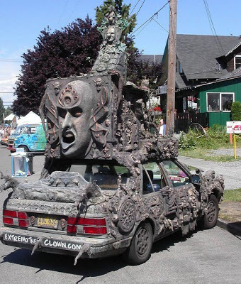  سجل حضورك بصورة سيارة على ذوقك - صفحة 21 Crazy-Stupid-Ugly-Car-2