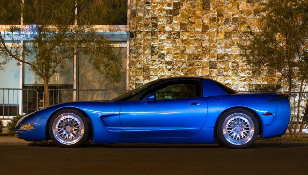 2000 corvette wheels