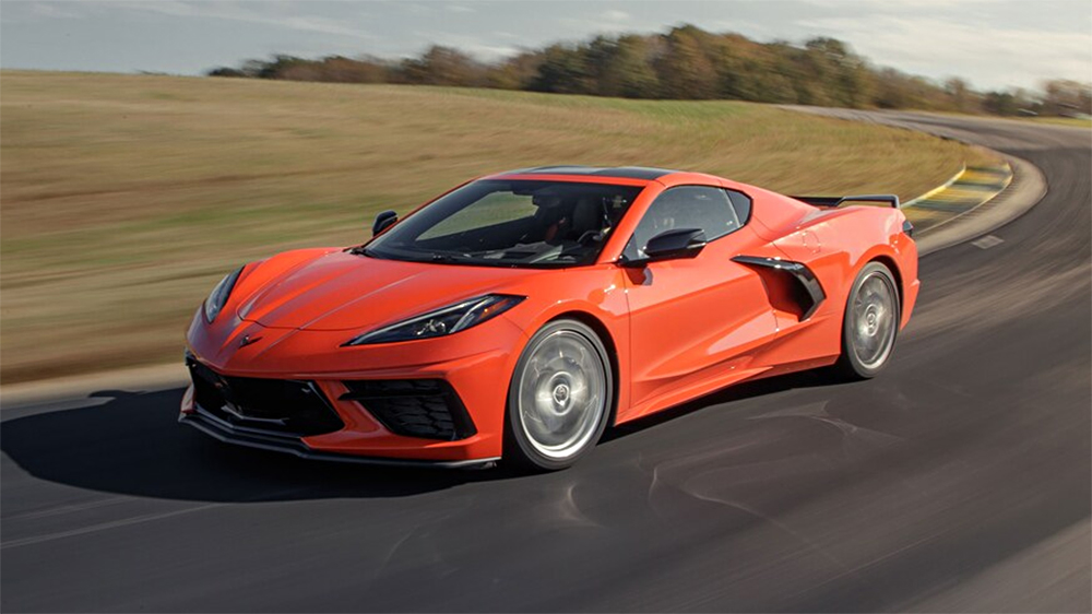 Randy Pobst drives and reviews the handling of the C8 Corvette for Motortrend