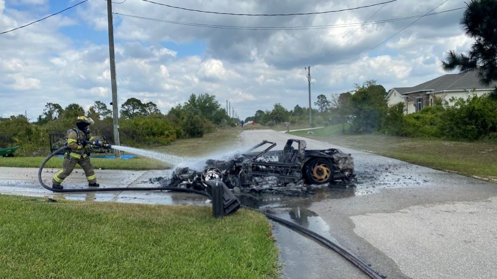 C4 Corvette Burns to the Ground